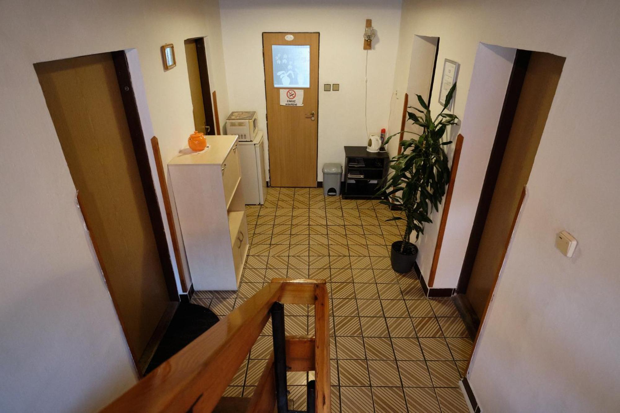 Penzion U Krbu Hotel Loket Buitenkant foto
